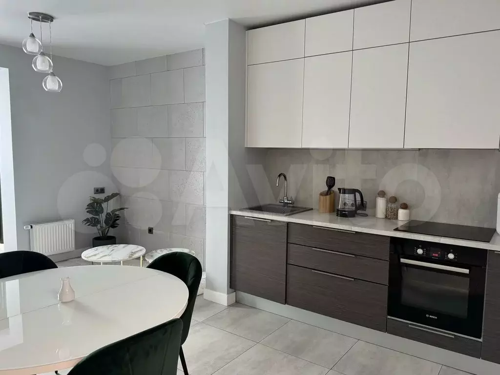 1-к. квартира, 55 м, 3/10 эт. - Фото 1