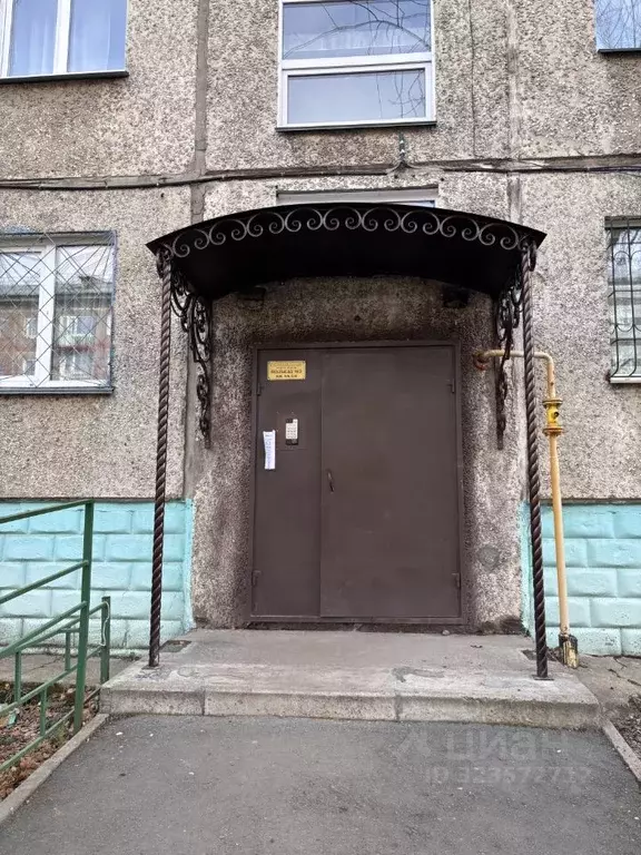 2-к кв. Омская область, Омск просп. Мира, 157 (43.2 м) - Фото 2