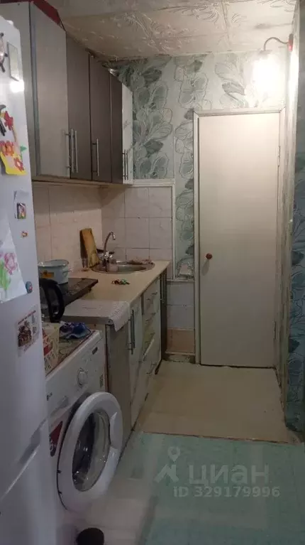 Комната Омская область, Омск ул. Яковлева, 143 (14.5 м) - Фото 1
