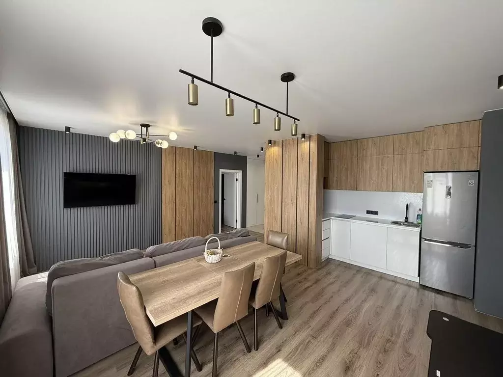 Продаётся 2-к квартира, 60 м - Фото 0