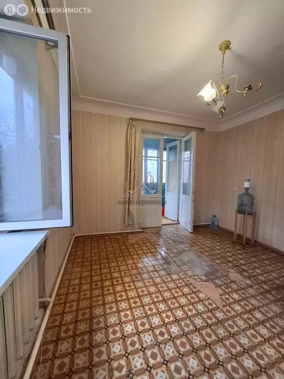 2-комнатная квартира: Симферополь, Автомагистральная улица, 11 (50.2 ... - Фото 0