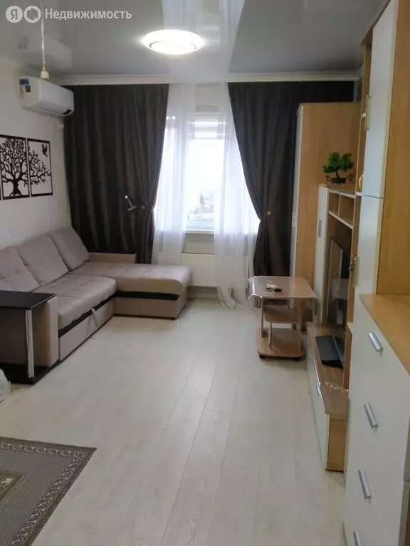 2-комнатная квартира: Курск, проспект Надежды Плевицкой, 33 (39.7 м) - Фото 1