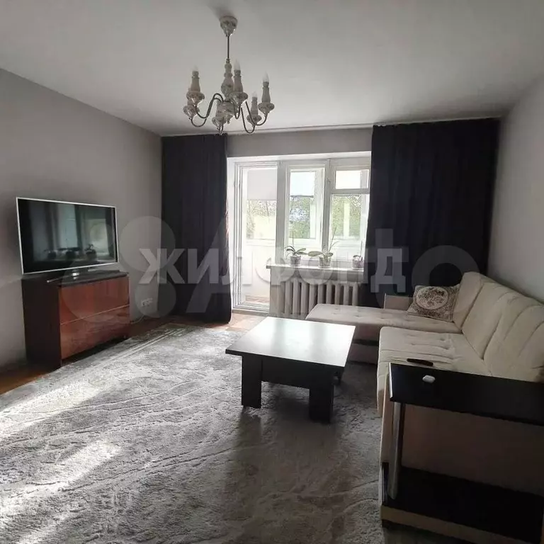 3-к. квартира, 69,7 м, 3/5 эт. - Фото 0
