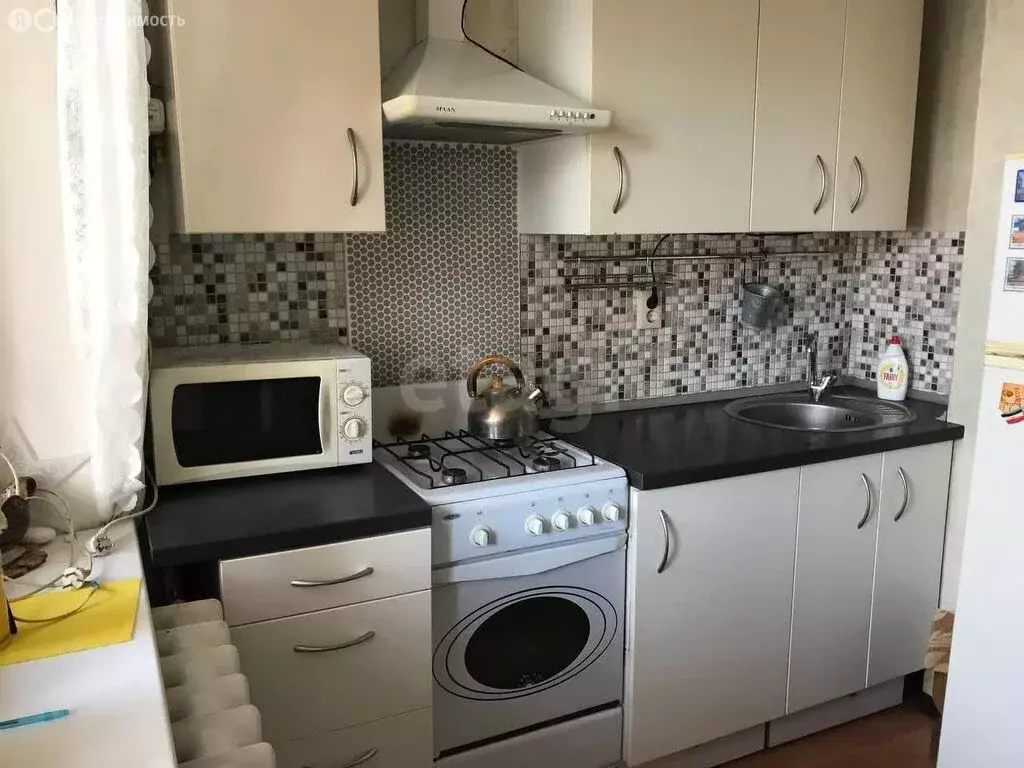 1-комнатная квартира: Батайск, Речная улица, 111 (34 м) - Фото 0
