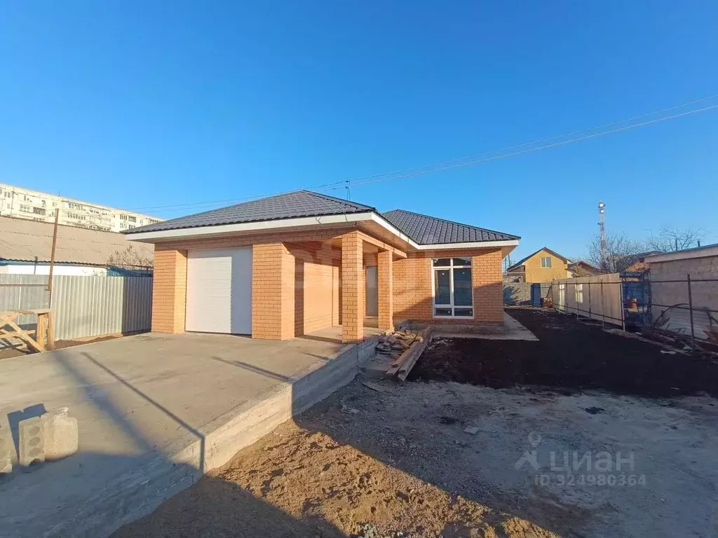 Дом в Оренбургская область, Оренбург Южный мкр, ул. Новоселов, 90 (128 ... - Фото 2