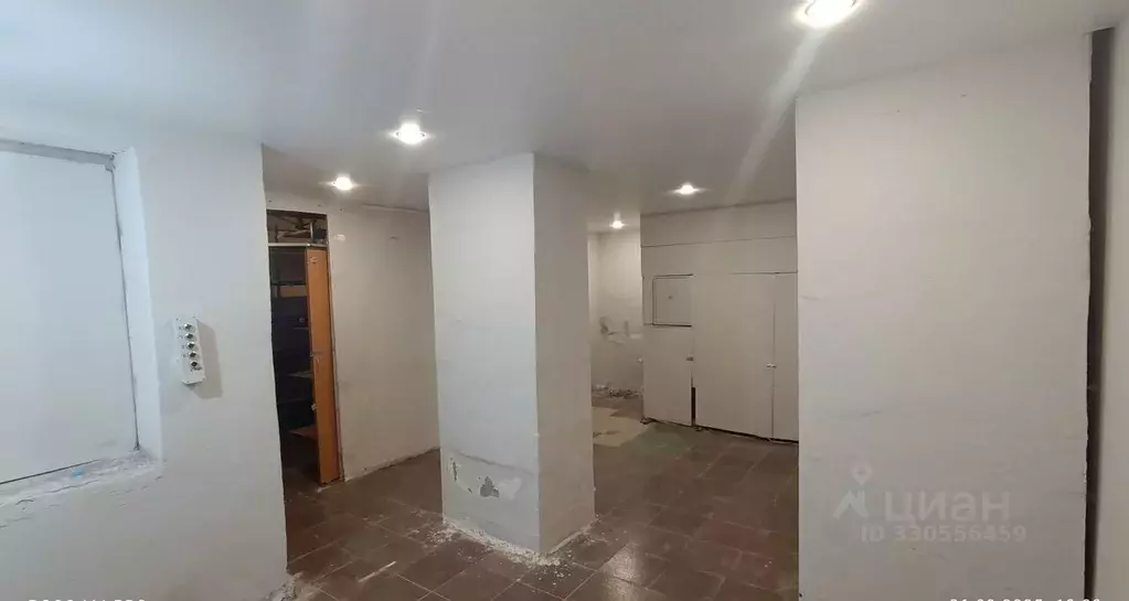 Склад в Свердловская область, Екатеринбург ул. Малышева, 133 (48 м) - Фото 2