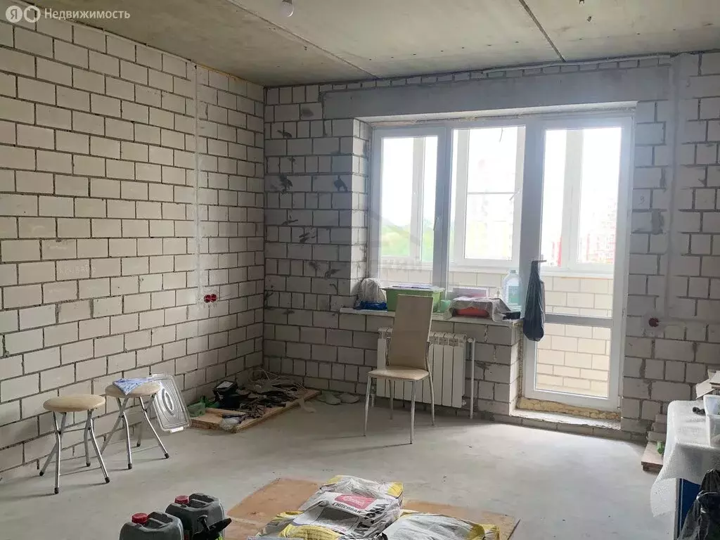 2-комнатная квартира: Калуга, Изумрудная улица, 27 (78 м) - Фото 1