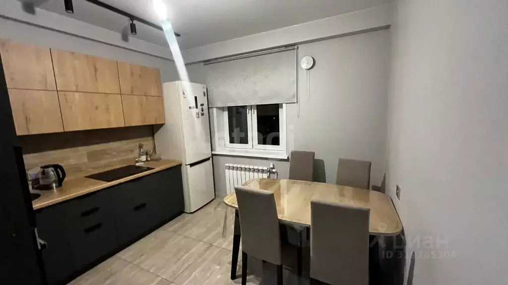 2-к кв. Бурятия, Улан-Удэ ул. Современная, 6 (54.0 м) - Фото 0