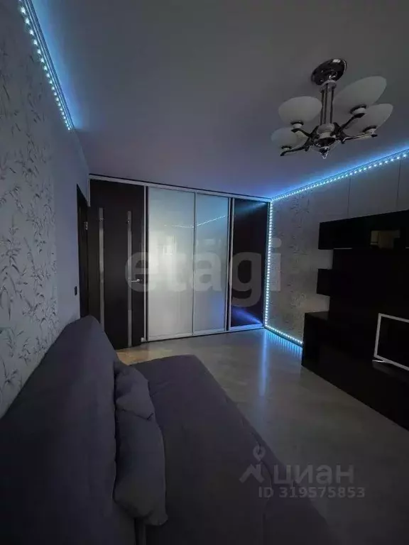 1-к кв. Сахалинская область, Южно-Сахалинск просп. Мира, 247 (30.0 м) - Фото 1