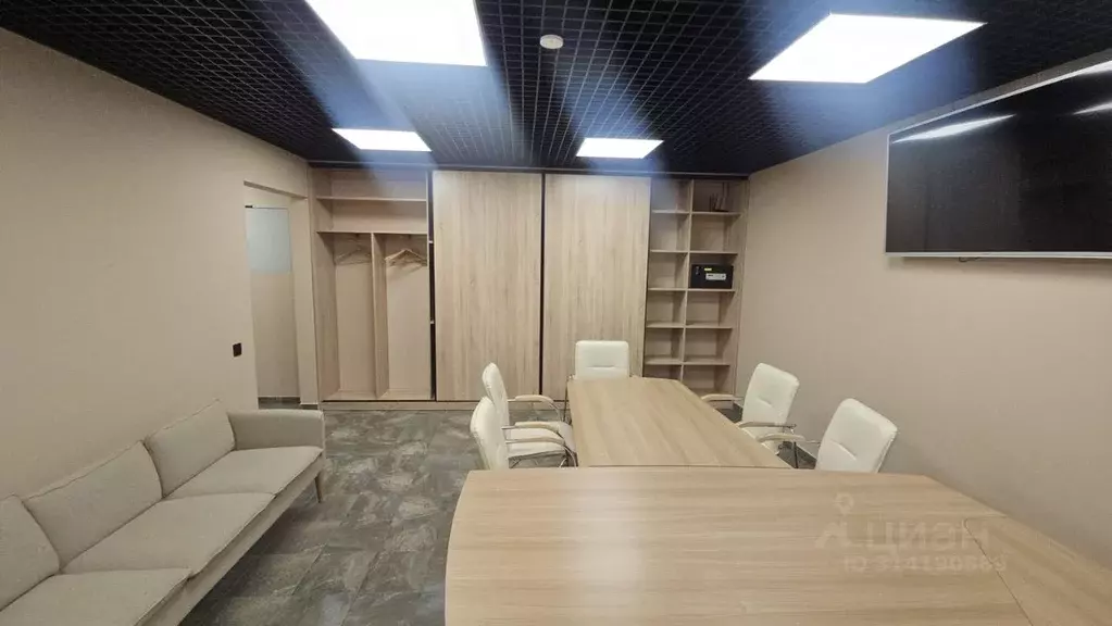 Офис в Красноярский край, Красноярск ул. Чернышевского, 120А (99 м) - Фото 2