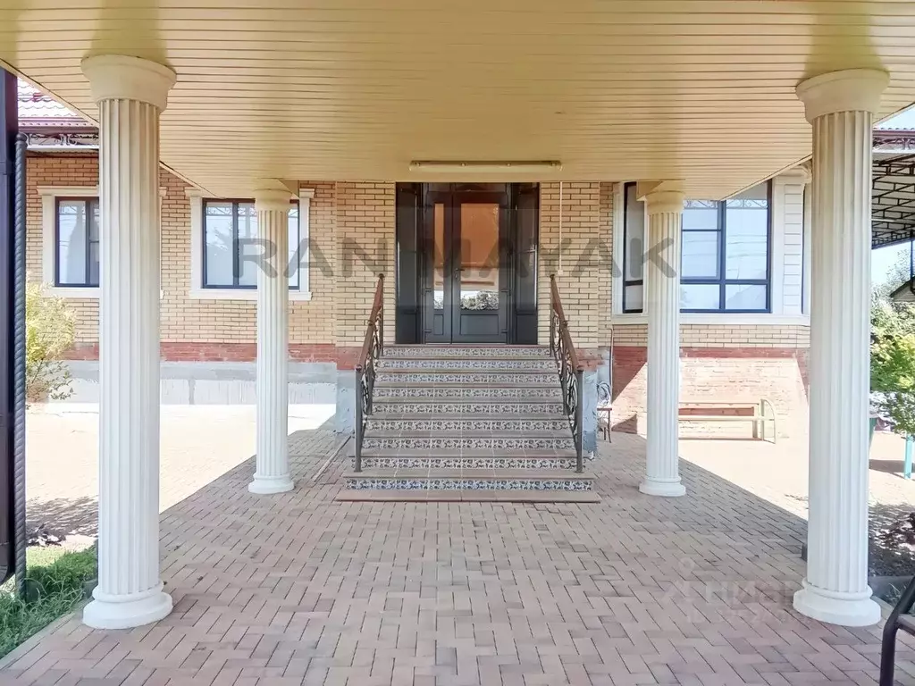 Дом в Адыгея, с. Красногвардейское ул. Ленина, 133 (365 м) - Фото 2