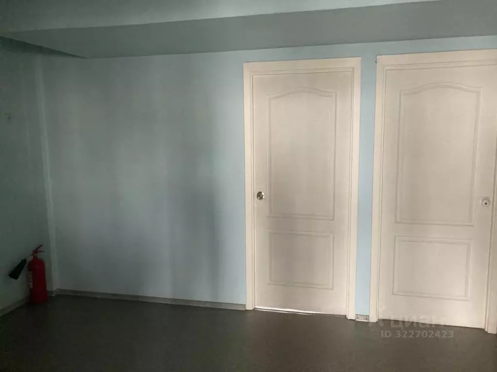 Помещение свободного назначения в Красноярский край, Красноярск ул. ... - Фото 2