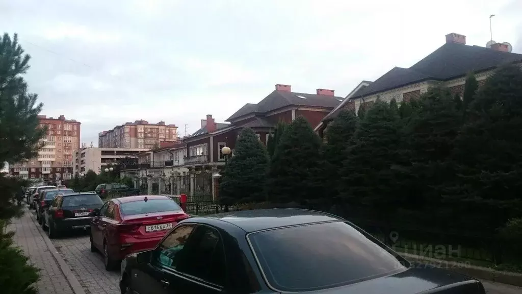 1-к кв. Калининградская область, Калининград Пражская ул., 3 (56.0 м) - Фото 2