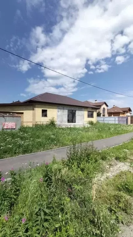 Дом в Тюменская область, Тюменский муниципальный округ, с. Луговое ул. ... - Фото 1