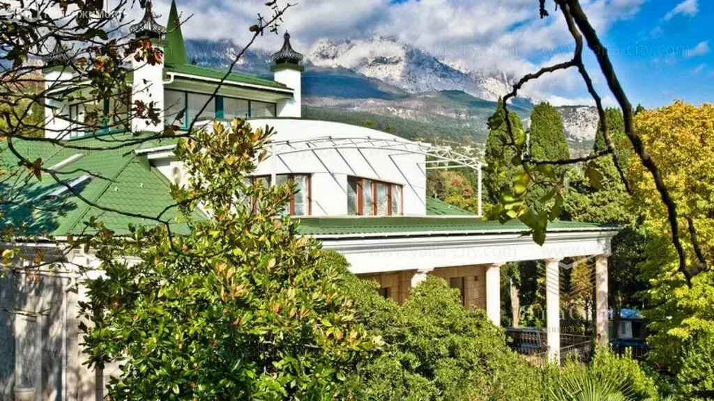 Дом в Алупка, улица Первого Мая, 3 (650 м) - Фото 1