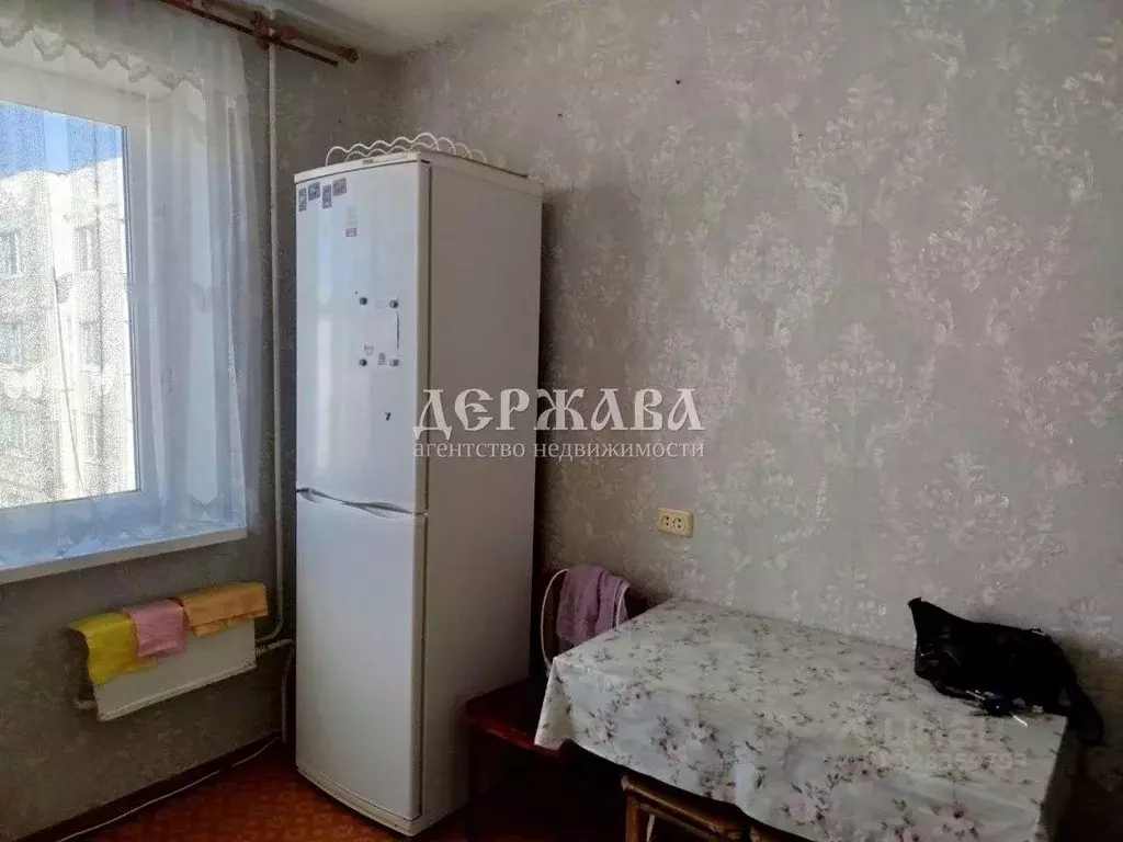 3-к кв. Белгородская область, Старый Оскол Королева мкр, 31 (64.0 м) - Фото 2