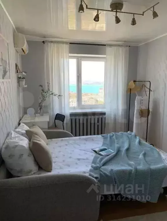 2-к кв. Краснодарский край, Геленджик Парус мкр, 3А (50.0 м) - Фото 0