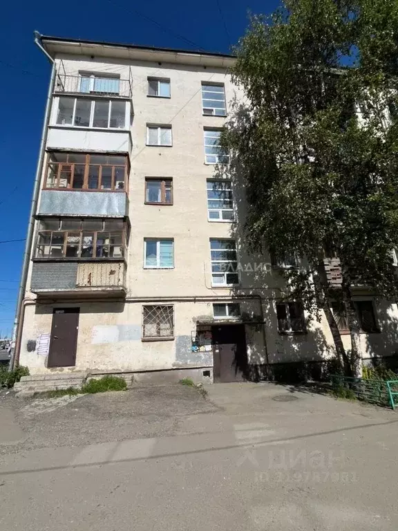 2-к кв. Архангельская область, Архангельск ул. Гагарина, 12 (44.0 м) - Фото 0