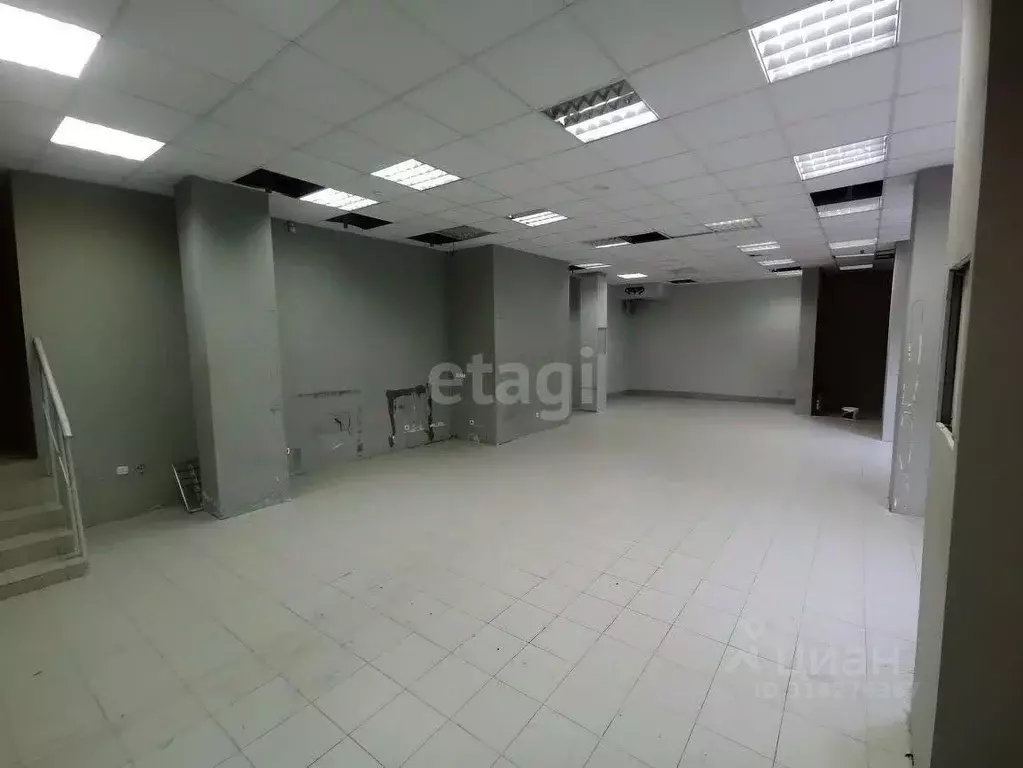 Офис в Свердловская область, Екатеринбург ул. Циолковского, 27 (91 м) - Фото 0