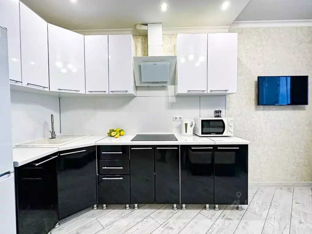 1-к кв. Краснодарский край, Новороссийск ул. Мурата Ахеджака, 16к2 ... - Фото 1
