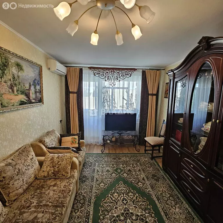 3-комнатная квартира: Белгород, проспект Славы, 21А (62 м) - Фото 0