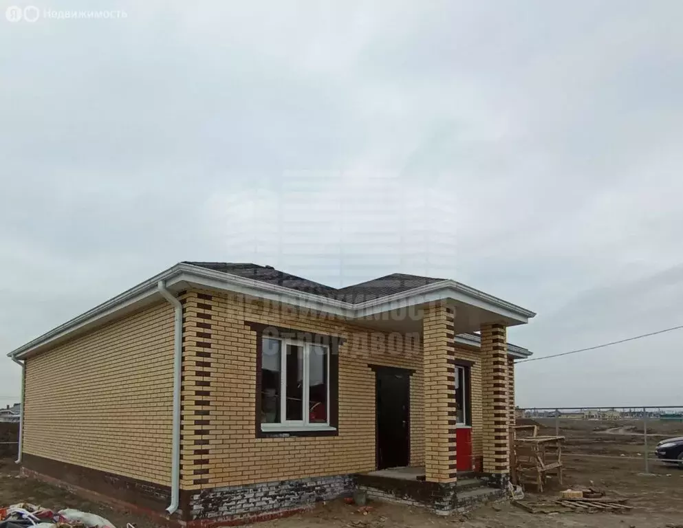 Дом в Неклиновский район, село Покровское (110 м) - Фото 1