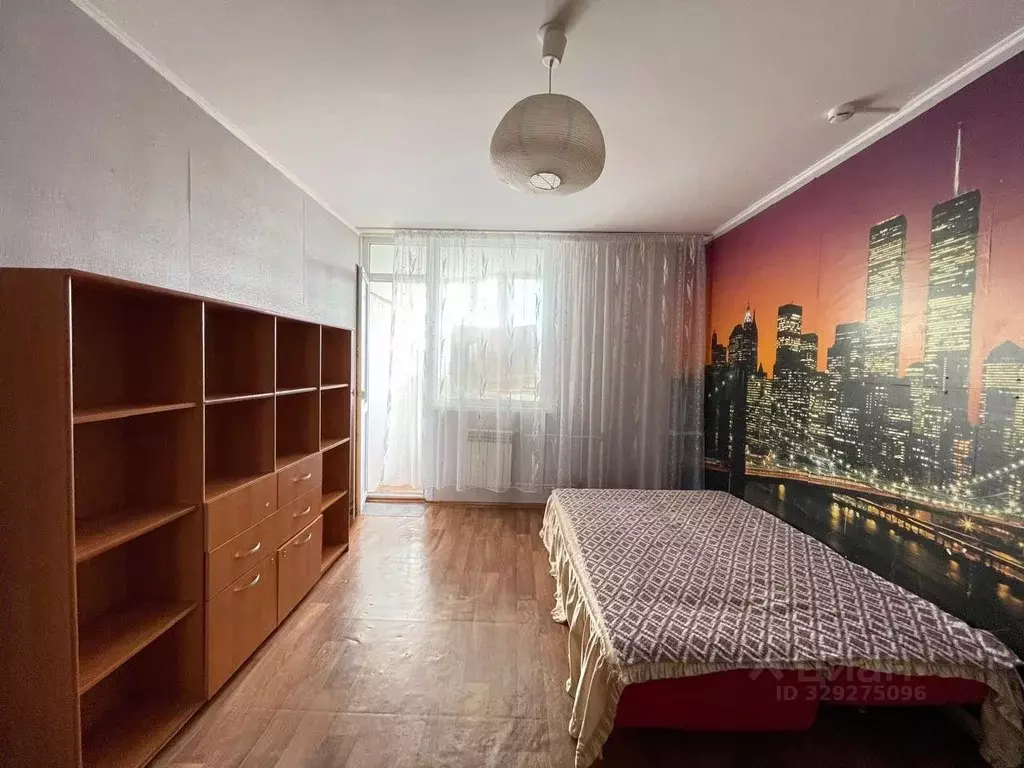 1-к кв. Оренбургская область, Оренбург Салмышская ул., 74 (37.0 м) - Фото 1