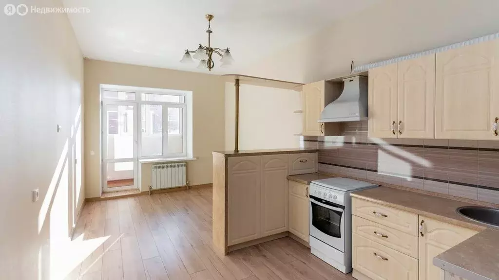 1-комнатная квартира: Тюмень, улица Салтыкова-Щедрина, 58/3 (59.1 м) - Фото 2