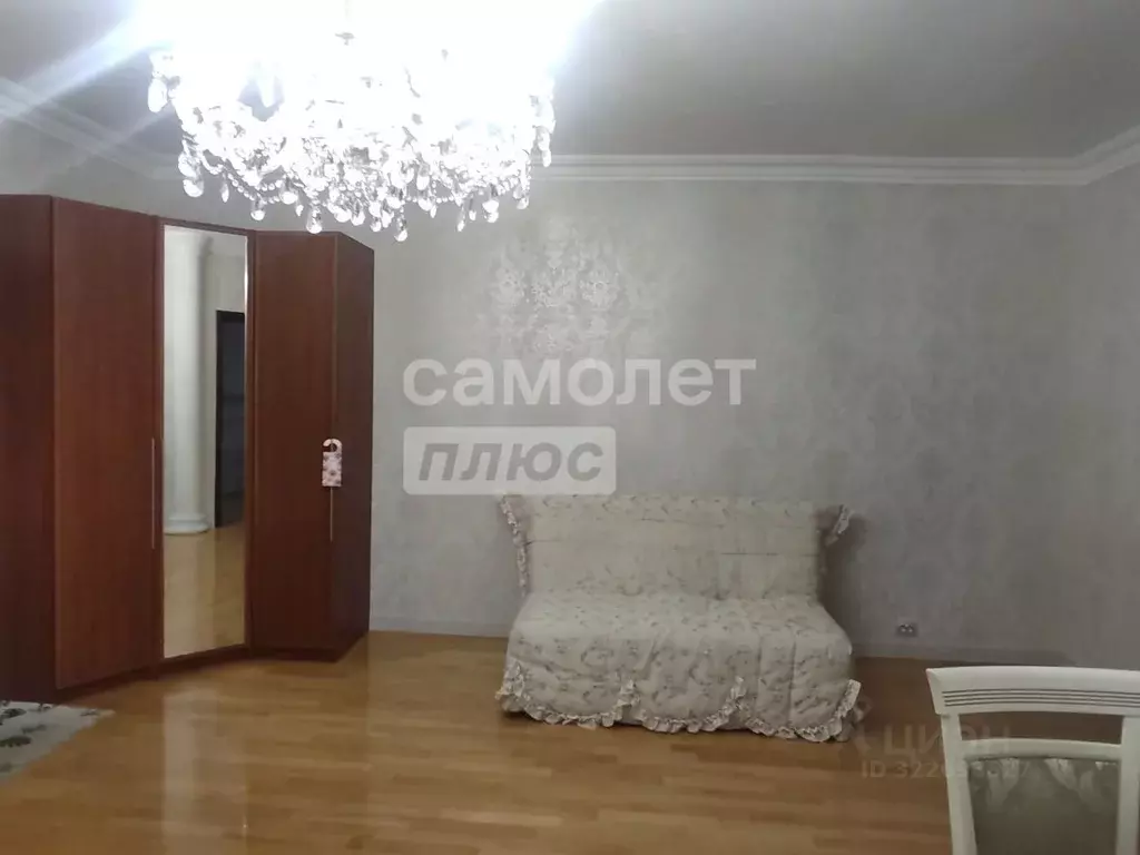 1-к кв. Кабардино-Балкария, Нальчик ул. Хуранова, 3А (65.0 м) - Фото 1