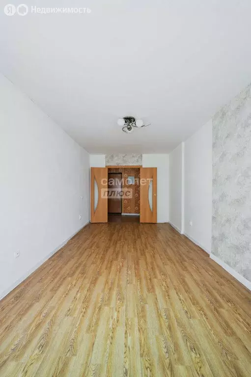 1-комнатная квартира: Екатеринбург, улица Павла Шаманова, 12 (40 м) - Фото 1