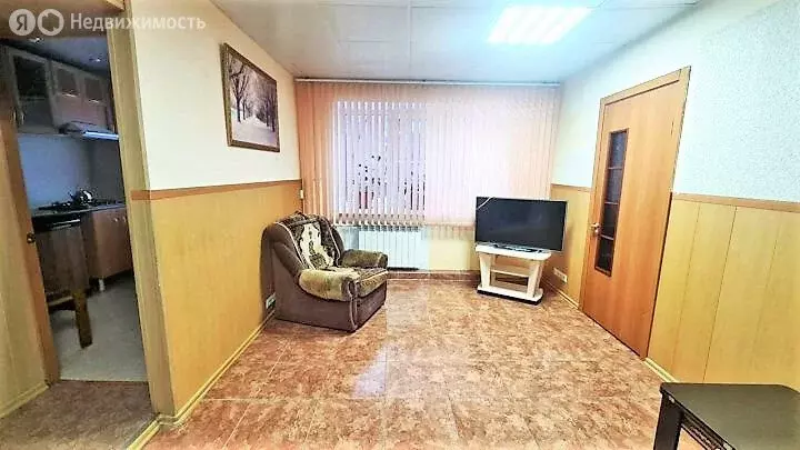 2-комнатная квартира: Омск, улица Серова, 4А (43.9 м) - Фото 1