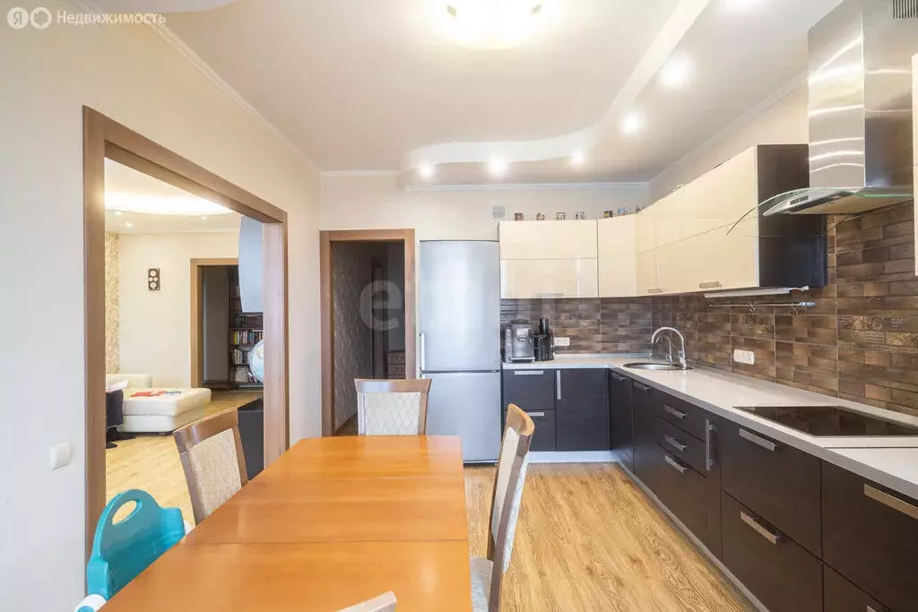 3-комнатная квартира: Санкт-Петербург, улица Бутлерова, 9к3 (102.3 м) - Фото 1