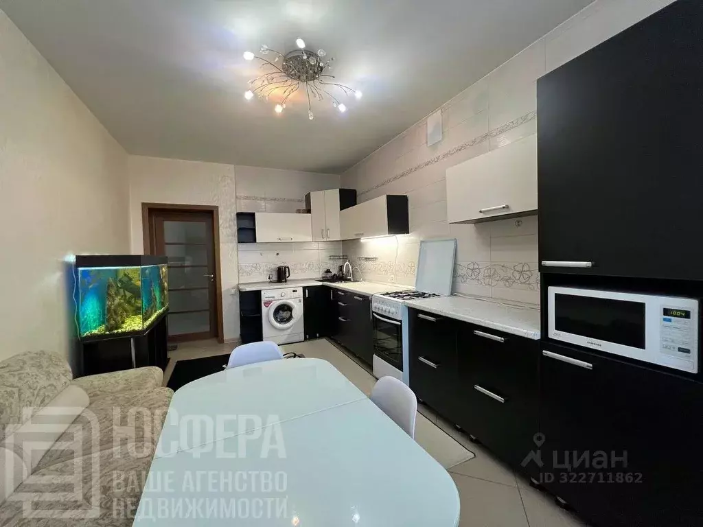 2-к кв. Волгоградская область, Волгоград ул. имени Хорошева, 8А (69.9 ... - Фото 2