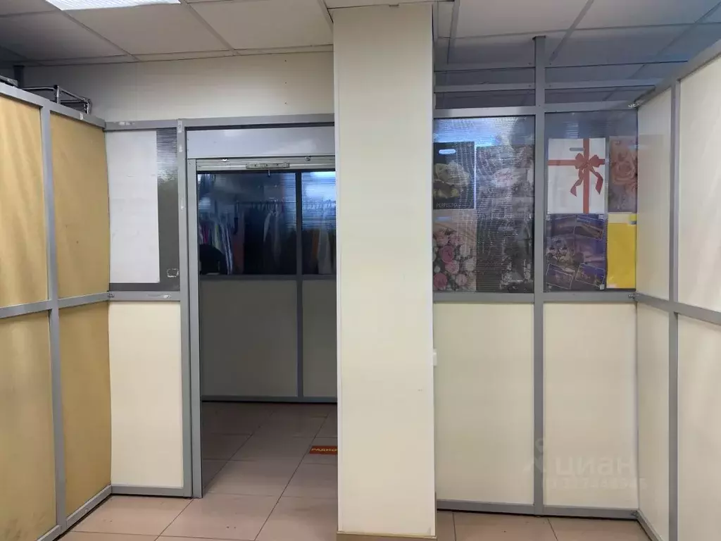 Торговая площадь в Санкт-Петербург Наличная ул., 42 (10 м) - Фото 1