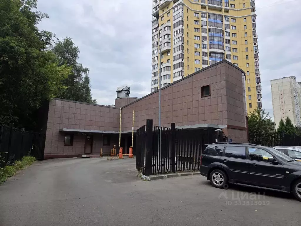 Гараж в Москва ул. Дыбенко, 38к1 (15 м) - Фото 1