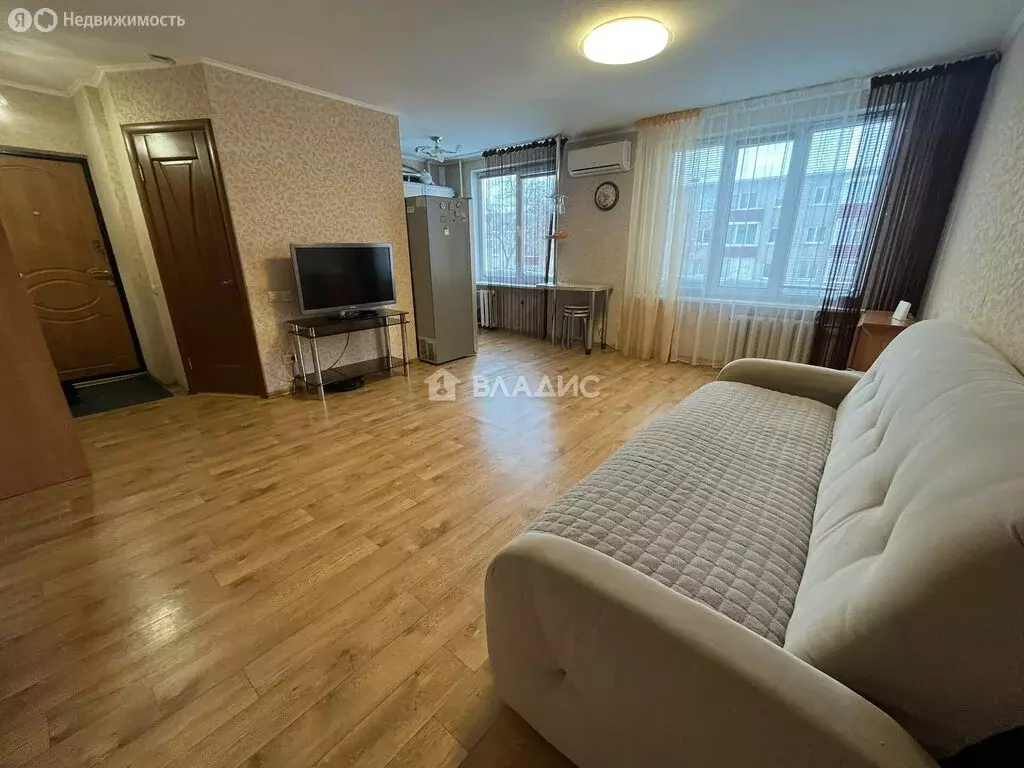 2-комнатная квартира: Нижнекамск, улица 50 лет Октября, 21 (44.3 м) - Фото 2