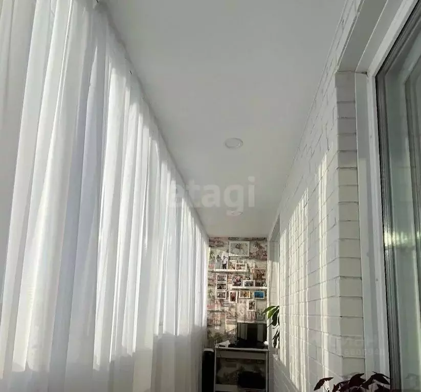 1-к кв. Омская область, Омск ул. 1-ой Красной Звезды, 79 (42.0 м) - Фото 1