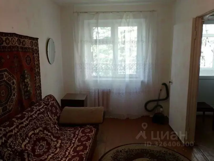 2-к кв. Московская область, Серпухов Осенняя ул., 7 (46.1 м) - Фото 2