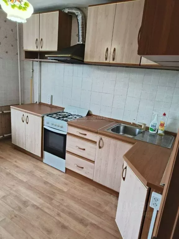 1-к кв. Владимирская область, Владимир ул. Комиссарова, 19 (35.0 м) - Фото 0