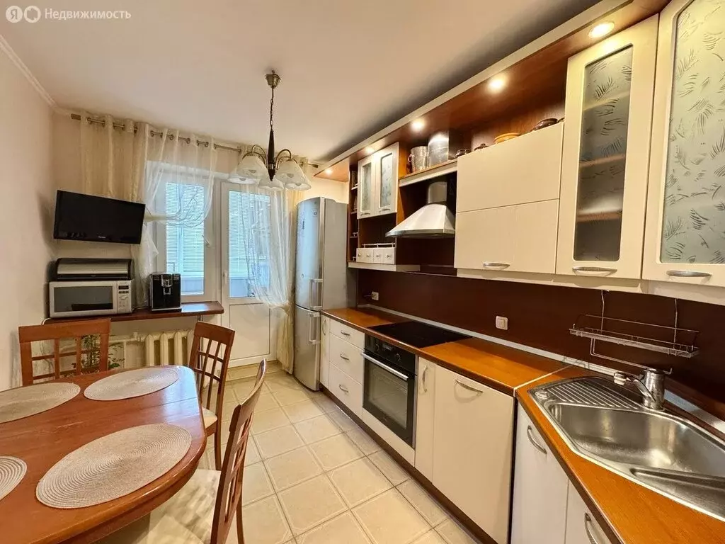 2-комнатная квартира: Кириши, проспект Ленина, 55 (68 м) - Фото 0