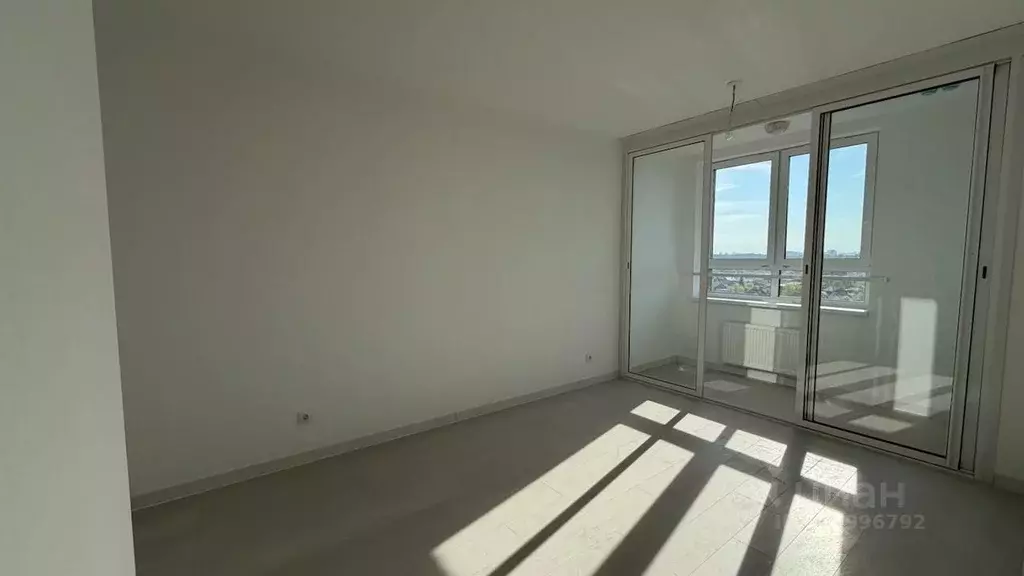 Студия Свердловская область, Екатеринбург ул. Амундсена, 2 (29.0 м) - Фото 1