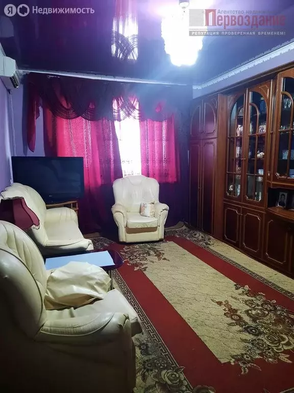3-комнатная квартира: Астрахань, 4-я Черниговская улица, 20 (68 м) - Фото 1