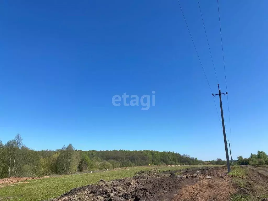 Участок в Татарстан, Высокогорский район, с. Семиозерка Луговая ул. ... - Фото 0