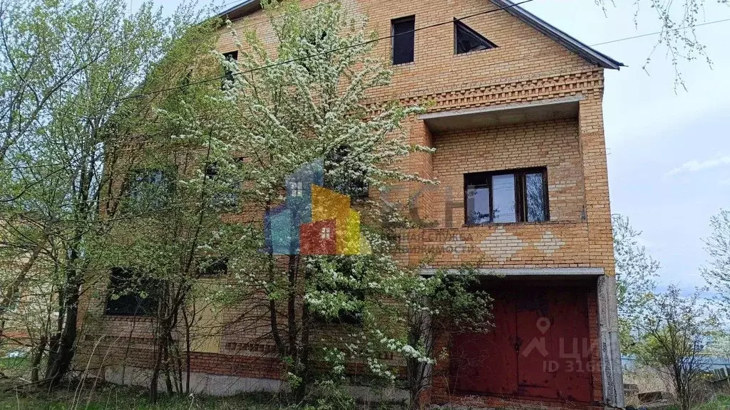 Коттедж в Тульская область, Тула Крапивенская ул., 34 (172 м) - Фото 0