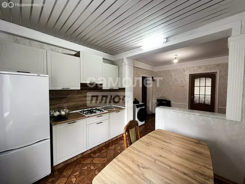 3-комнатная квартира: Махачкала, улица Зои Космодемьянской, 50 (72 м) - Фото 2