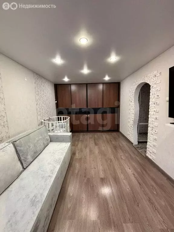 2-комнатная квартира: Омск, улица Лукашевича, 1 (45 м) - Фото 1