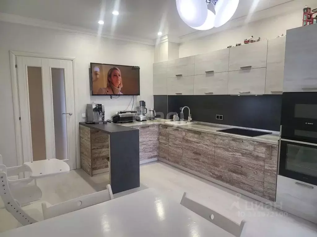 3-к кв. Амурская область, Благовещенск Политехническая ул., 1 (107.9 ... - Фото 1