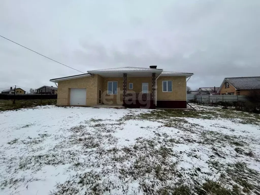 Дом в Башкортостан, Уфа городской округ, д. Зинино ул. Ракитовая, 80 ... - Фото 1