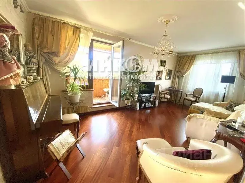 3-к кв. Москва ул. Маршала Катукова, 13к2 (68.6 м) - Фото 0