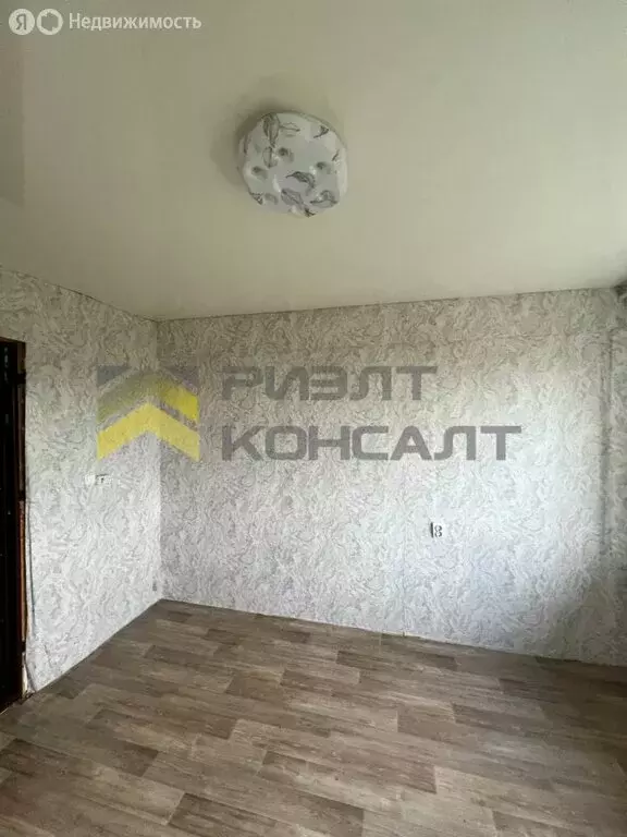 1к в 5-комнатной квартире (11 м) - Фото 1